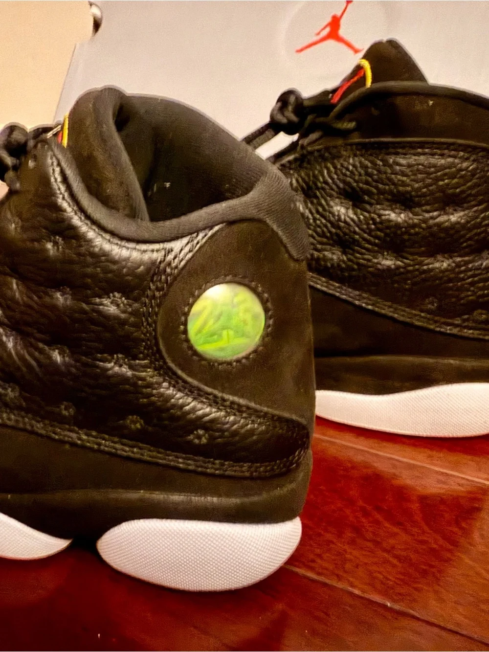 Air Jordan 13 Retro Playoffs 2023 Men’s 9.5 Black/Red OG Box